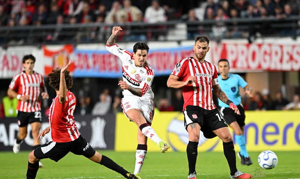 4 a 1 na Copa Libertadores. Corinthians derrota Santa Fe e segue 100% na Copa Li