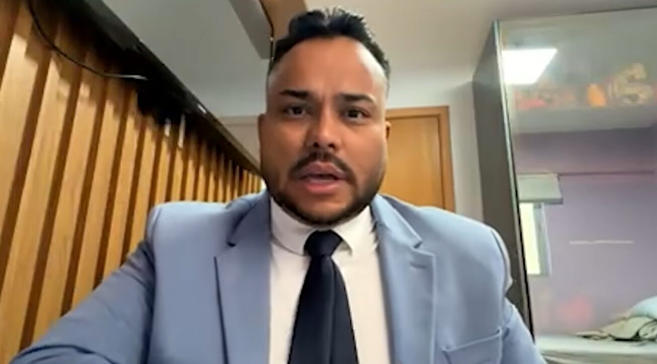 e-mail Eleições 2026 Alexandre Garcia Condenada pelo 8/1 Defesa de Débora do Bat