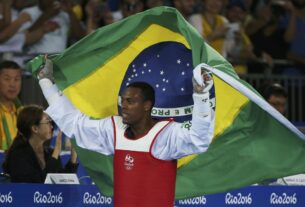 dois anos por violar regras antidoping. Em nota publicada nesta sexta-feira (8)