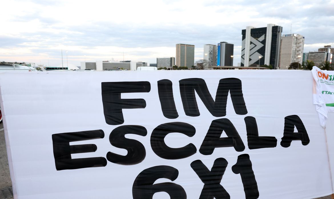 exemplo, afirmou que o projeto representa um passo concreto na construção de uma