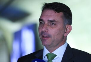 tagem do site The Intercept Brasil que revelou que o senador Flávio Bolsonaro te