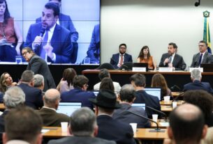 apenas um de descanso. Setores empresariais também pedem que o fim da escala, co