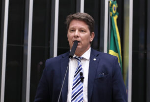 Câmara dos Deputados )