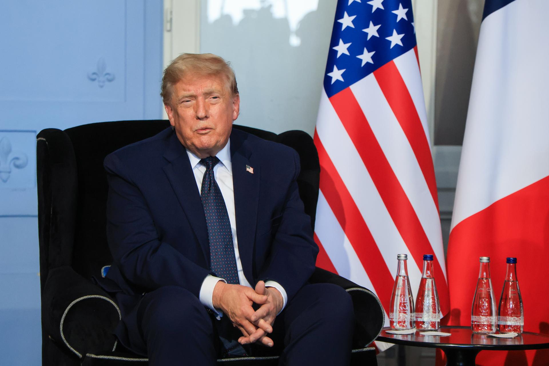 Relatório sobre liberdade religiosa foi entregue ao presidente Donald Trump.