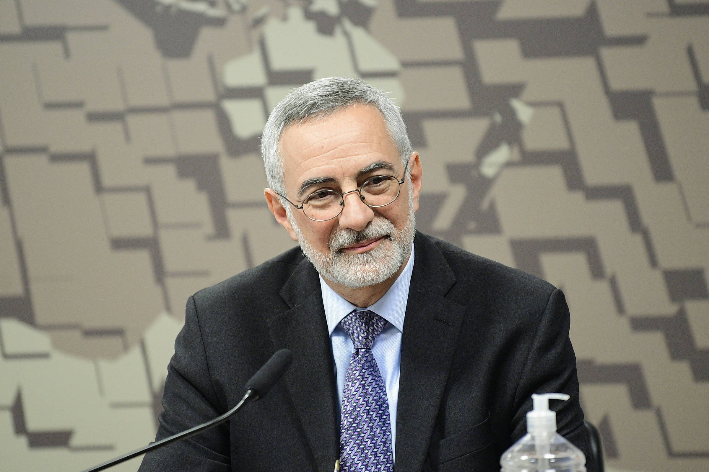 Brasil chama embaixador na Argentina após ofensas de Milei a ministro do STF