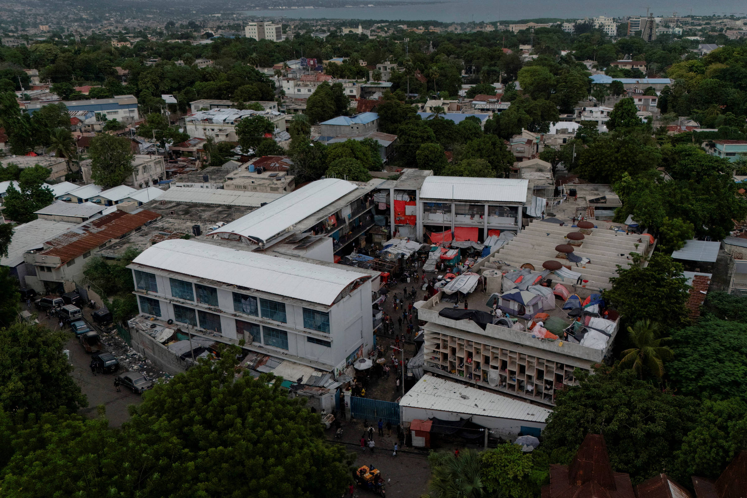 Eleição presidencial no Haiti é marcada para dezembro após uma década de instabilidade