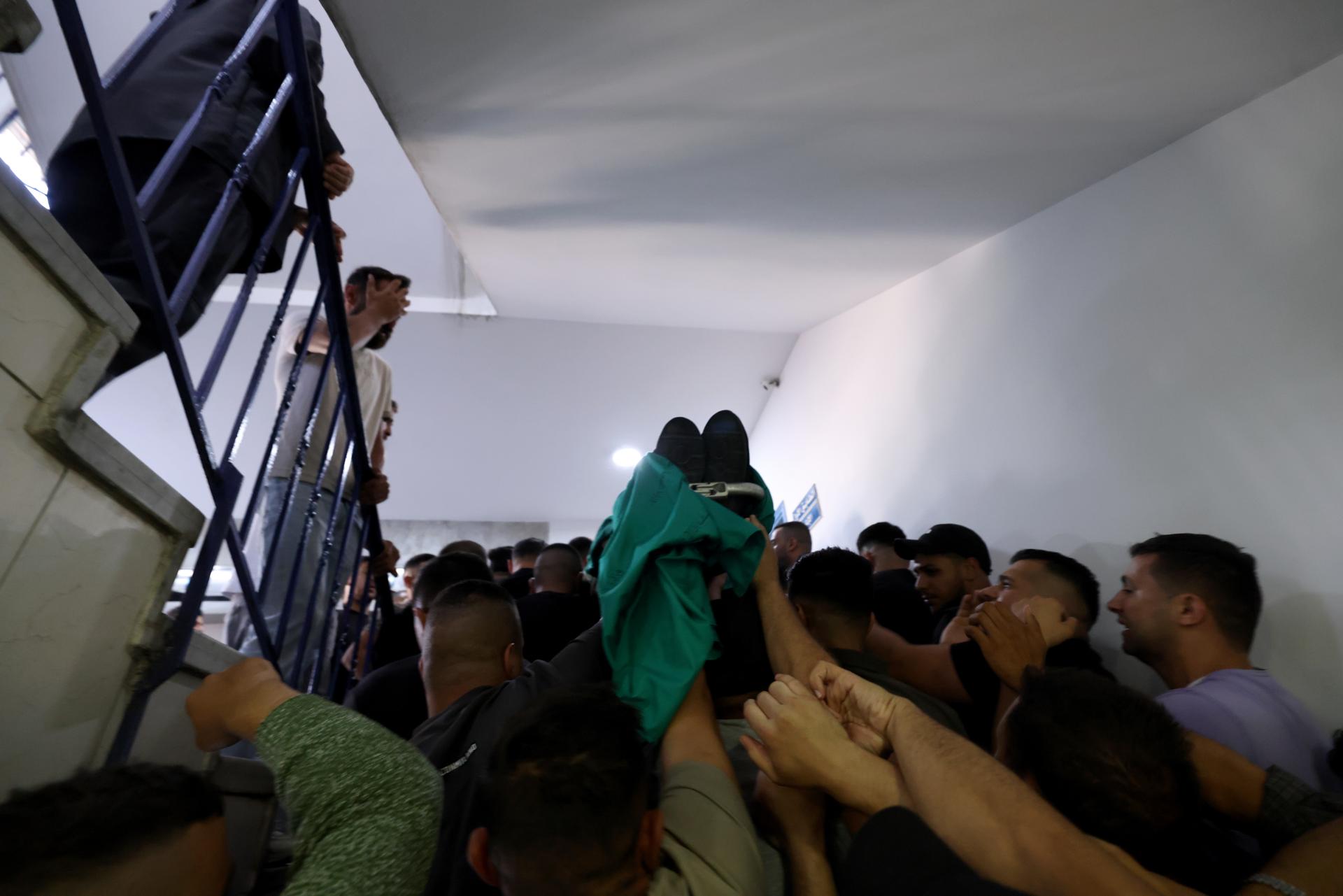 Escalada de violência na Cisjordânia leva Israel a anunciar operação militar
