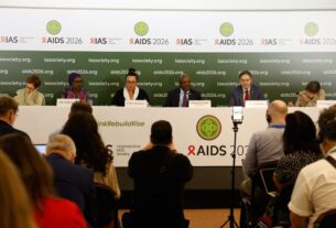 Fim da Aids ao alcance? Infecções e mortes caem, mas falta de recursos freia progresso
