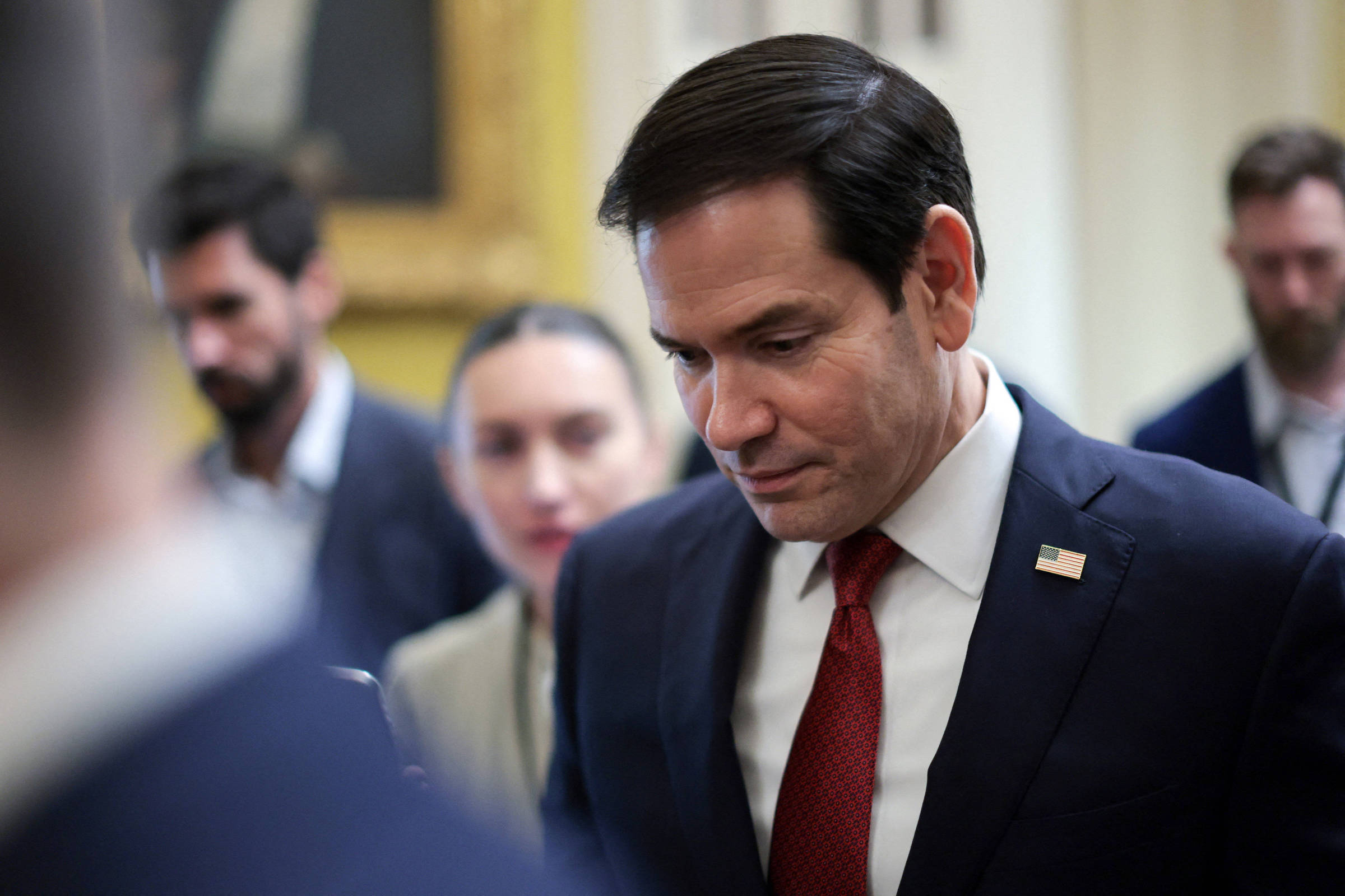 Marco Rubio intensifica ataque ao Tribunal Penal Internacional e expõe dilema da soberania americana