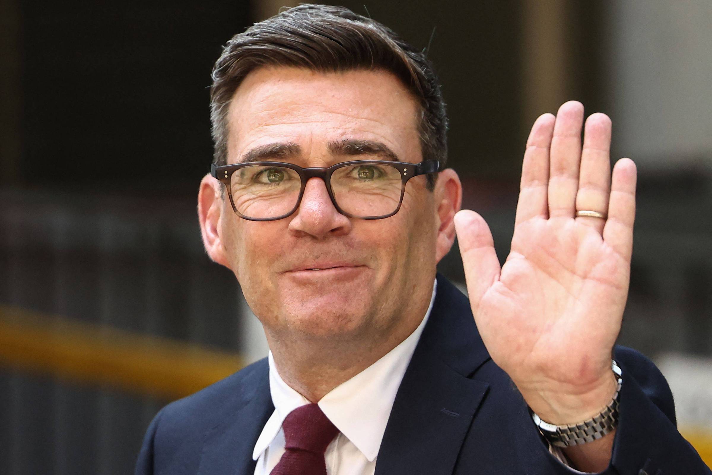 Andy Burnham, futuro premiê do Reino Unido, promete nova era de política menos polarizada
