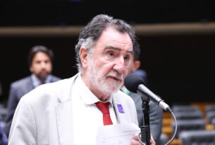 Lula sela Patrus Ananias como candidato do PT ao governo de Minas Gerais