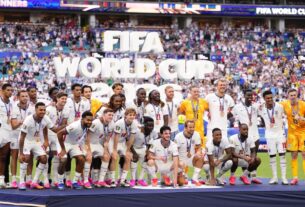 Inglaterra conquista terceiro lugar na Copa do Mundo em duelo de dez gols e Mbappé faz história