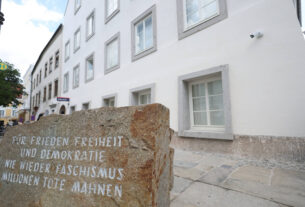 Casa natal de Adolf Hitler na Áustria é convertida em delegacia de polícia
