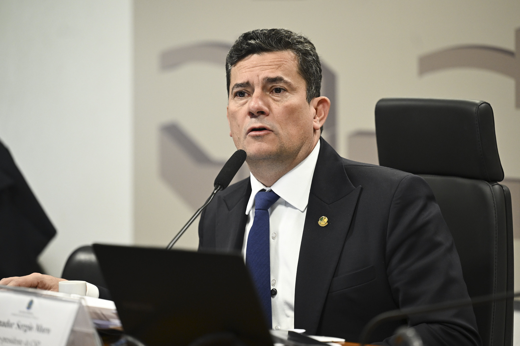 Moro projeta Flávio Bolsonaro como principal nome para derrotar Lula em 2026