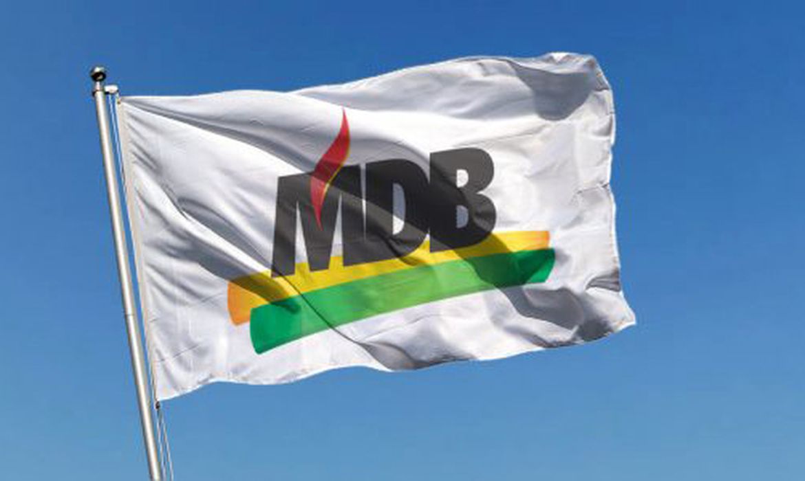 MDB opta por não lançar candidato à Presidência e libera diretórios estaduais