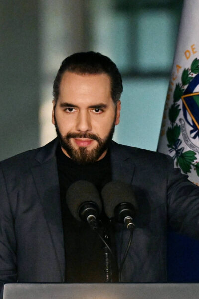 Oposição em El Salvador oficializa candidaturas para enfrentar Nayib Bukele