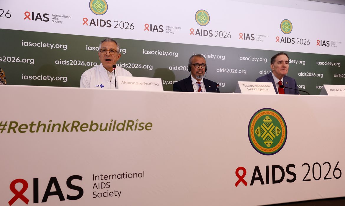 Prevenção do HIV injetável: Ministério da Saúde busca inclusão no SUS ainda este ano