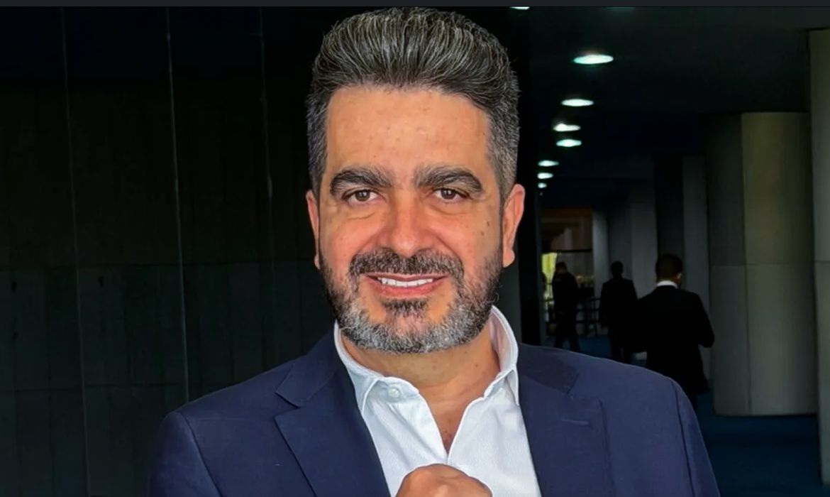 PRTB oficializa Leonardo Avalanche como seu nome para a Presidência da República