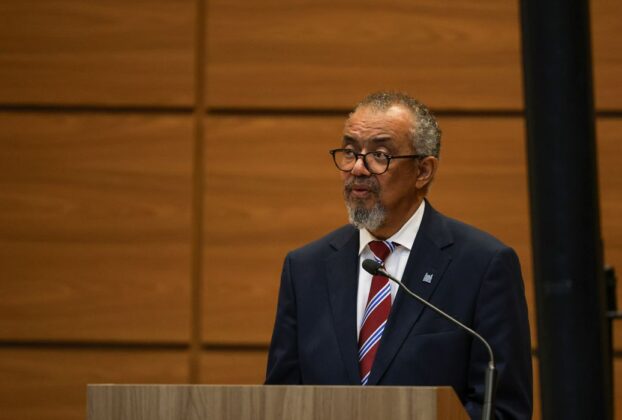 Risco de disseminação global do ebola é baixo, afirma diretor-geral da OMS