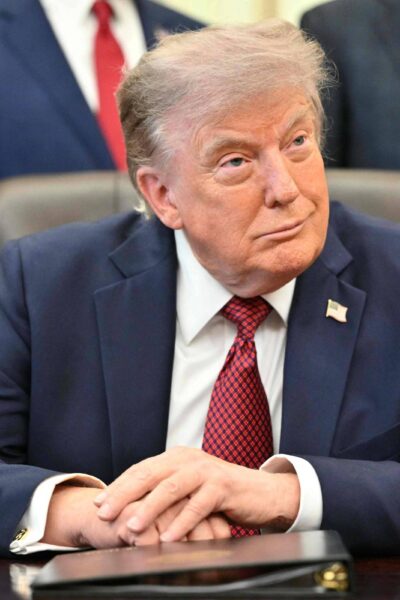 Trump e a retórica do autoelogio: especialistas analisam a construção de laços com apoiadores