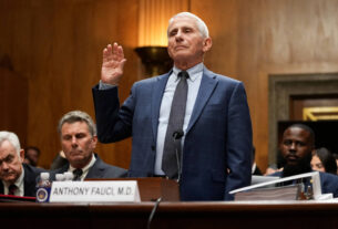 Anthony Fauci enfrenta moção de desacato aprovada por comissão do Senado dos EUA