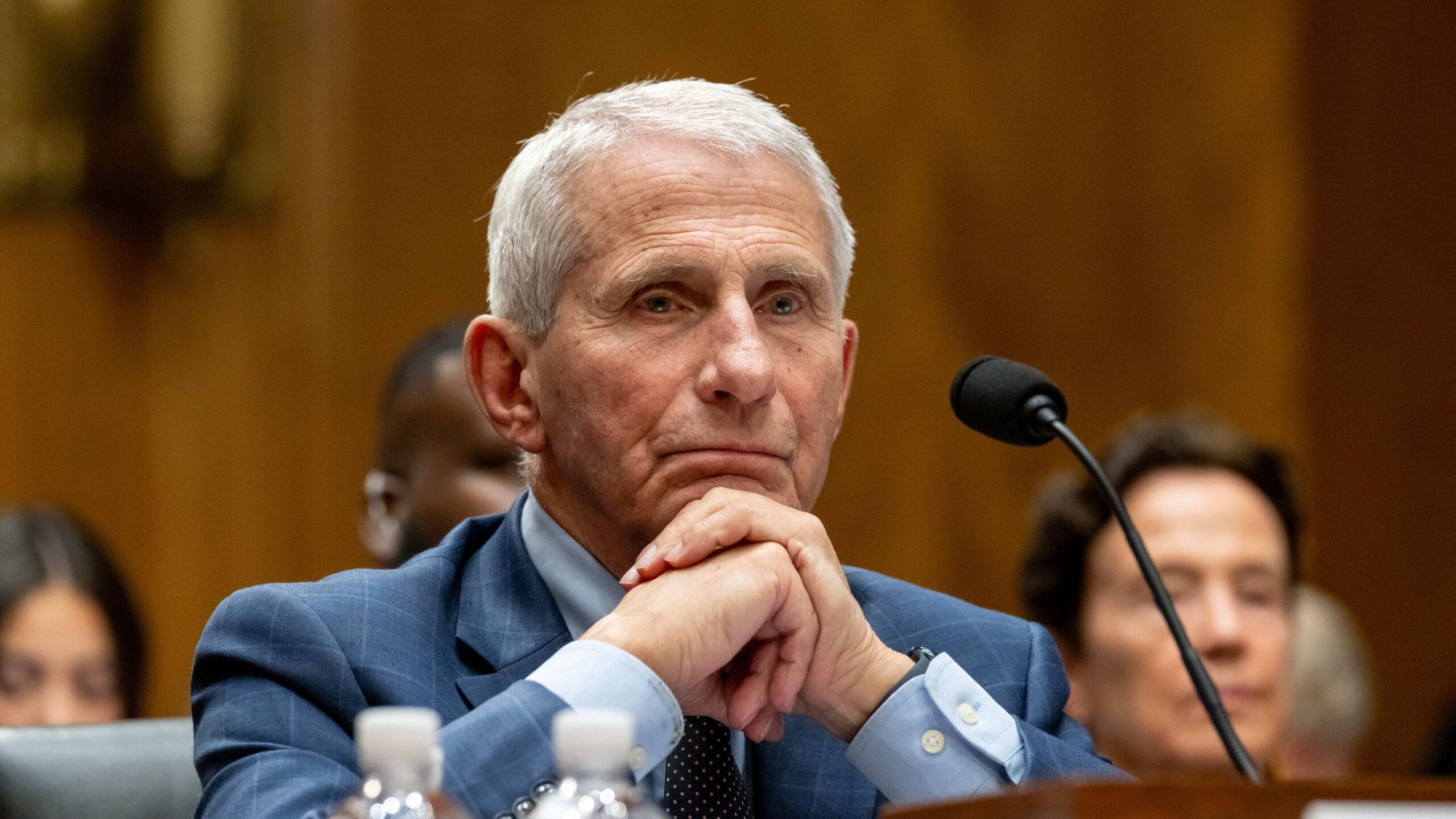 Anthony Fauci se recusa a depor no Senado dos EUA e levanta debate sobre gestão da pandemia