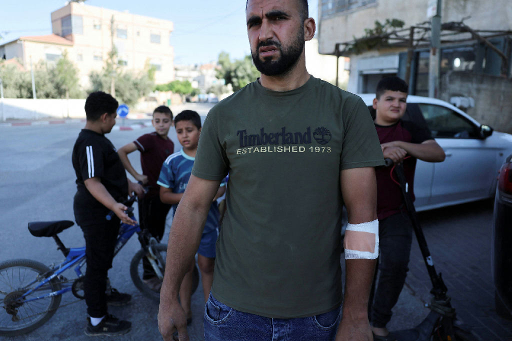 Ataque de colonos na Cisjordânia provoca condenação rara de Netanyahu em meio a tensões