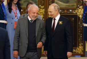 Brasil abre portas estratégicas da Marinha para assessor de Putin em visita de alto nível