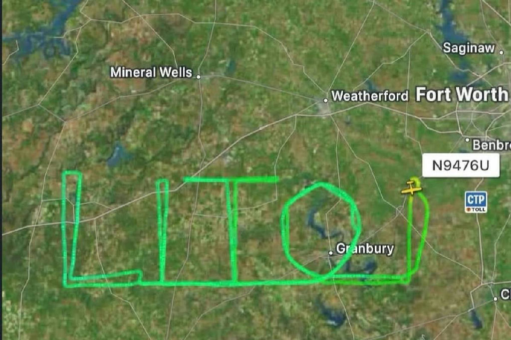 Céus do Texas: piloto brasileiro traça 'Lito' em homenagem a amigo com doença rara