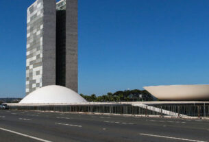 Congresso adia votação da MP que zera taxa das blusinhas para buscar consenso até terça