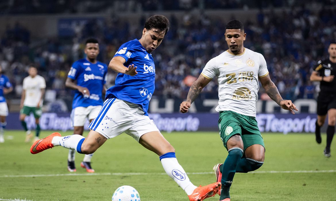 Cruzeiro e Grêmio avançam às quartas de final da Copa do Brasil