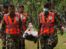 Desastre glacial no Himalaia: 919 mortos e milhares desaparecidos no Nepal e China