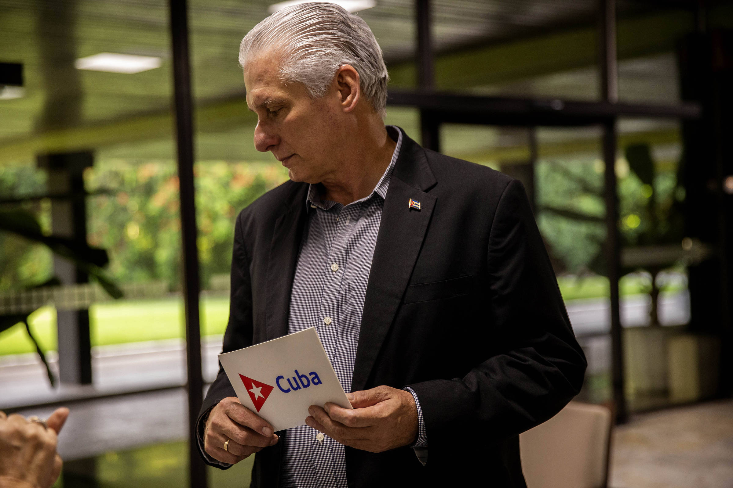 Díaz-canel nega guinada capitalista em Cuba e reafirma resistência contra sanções dos EUA