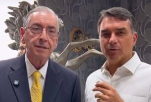 Eduardo Cunha, ex-presidente da Câmara, recebe apoio de Flávio Bolsonaro em vídeo