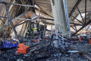 Escalada aérea na guerra da Ucrânia deixa rastro de destruição e mortes em ambos os lados
