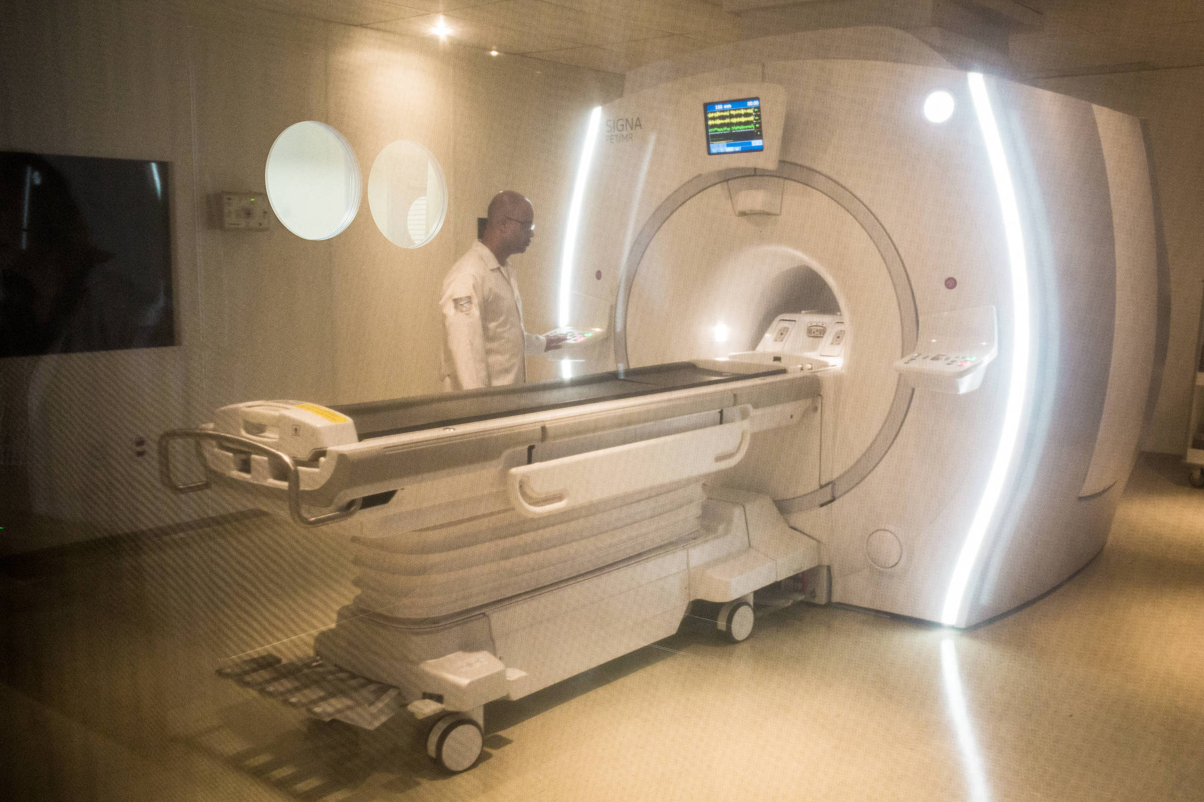 Esclerose múltipla: pesquisa brasileira usa vírus Htlv-1 para desvendar danos cerebrais