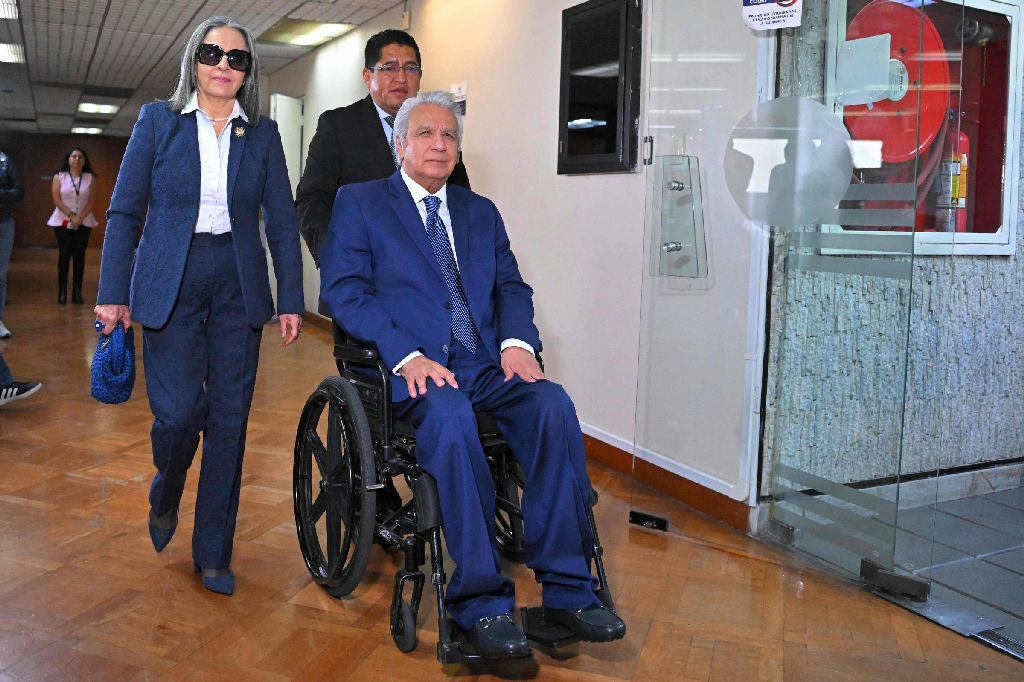 Ex-presidente do Equador, Lenín Moreno é condenado a cinco anos de prisão por suborno