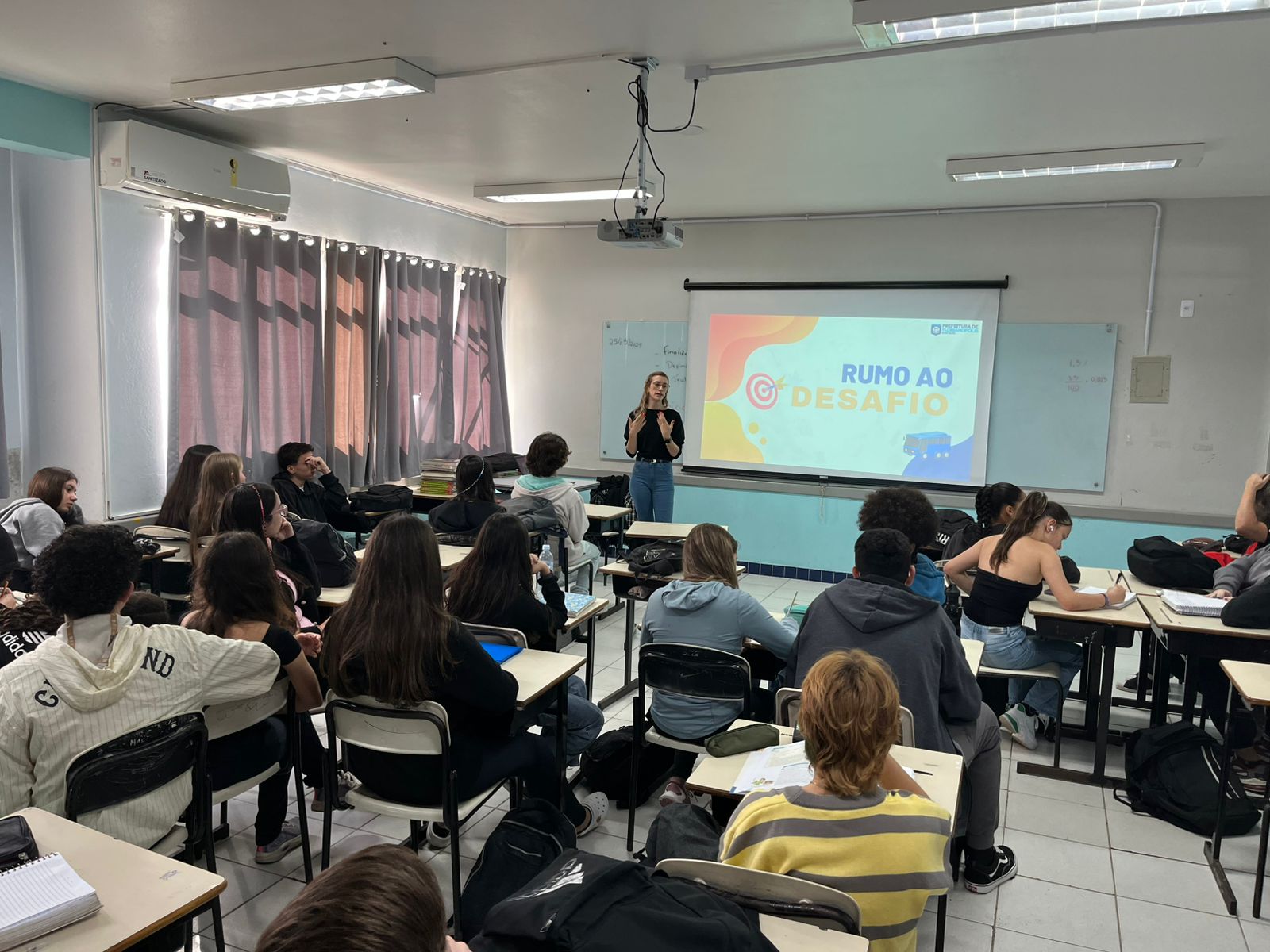 Florianópolis sobe 13 posições e assume a vice-liderança do Ideb entre as capitais brasileiras