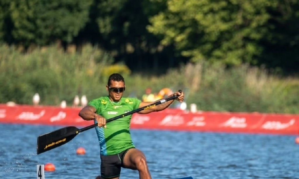 Isaquias Queiroz encerra final do Mundial de canoagem na última colocação