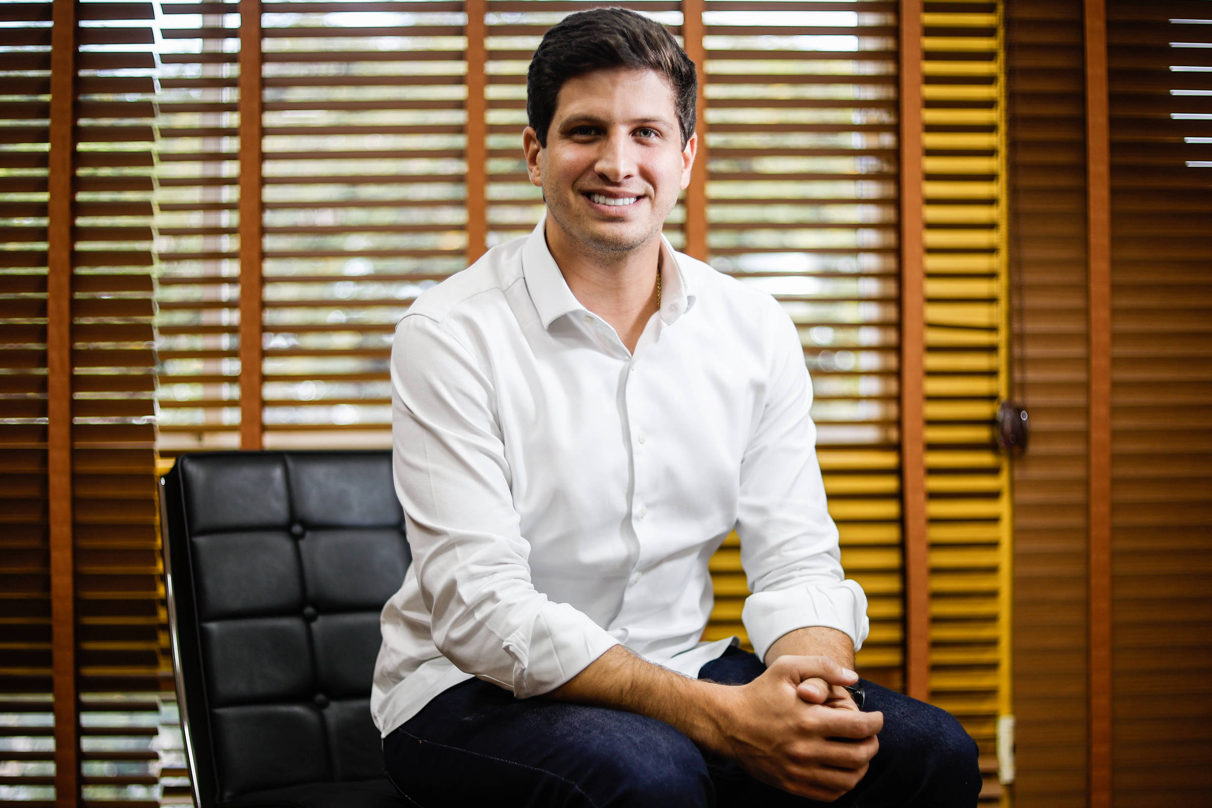 João Campos, candidato em Pernambuco, é o entrevistado do programa Frente a Frente
