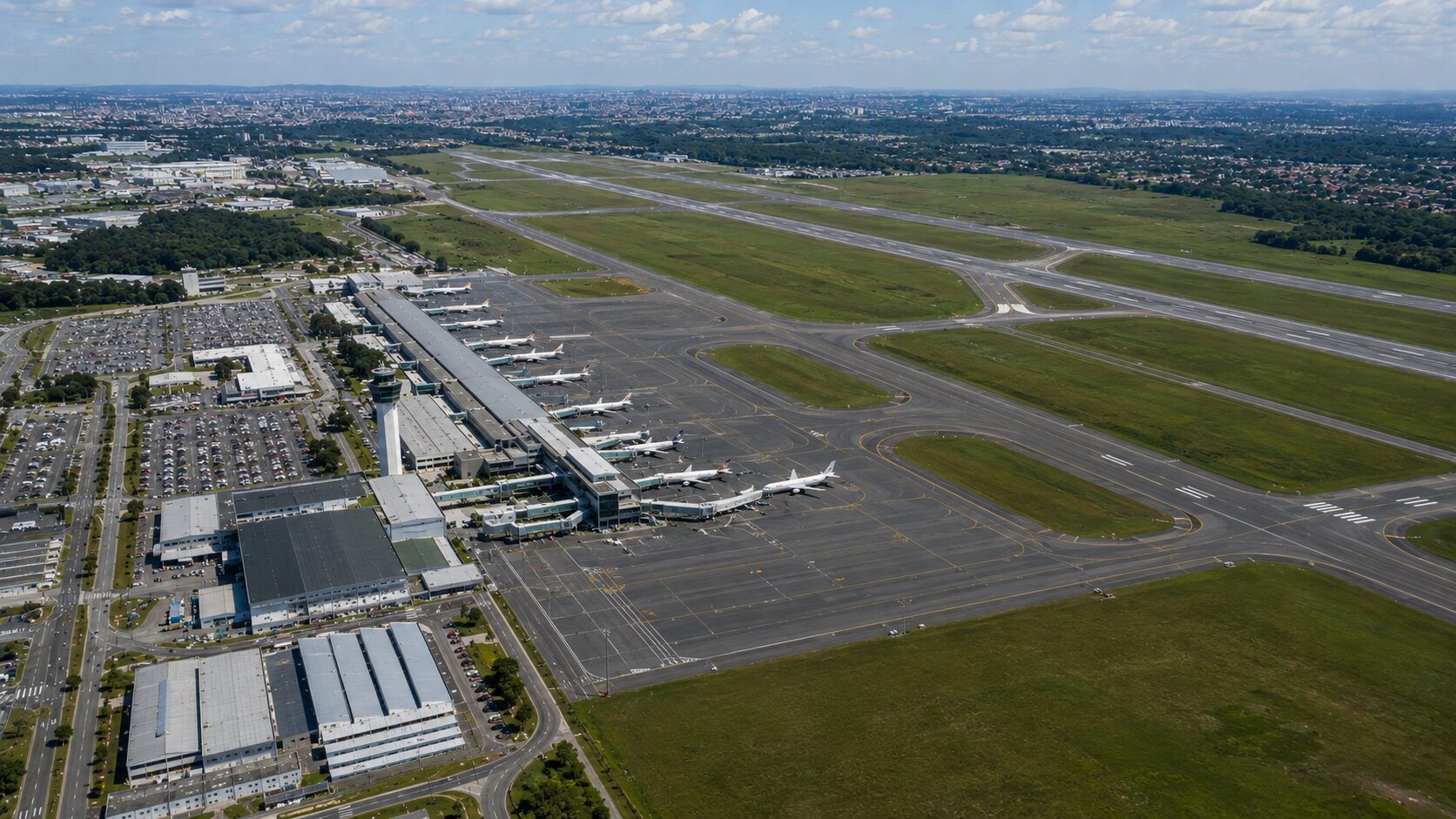 Licença ambiental para terceira pista do Aeroporto Afonso Pena impulsiona conectividade