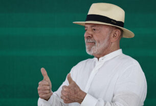 Lula opta por entrevista na Record em vez de debate na Band e comenta investigações