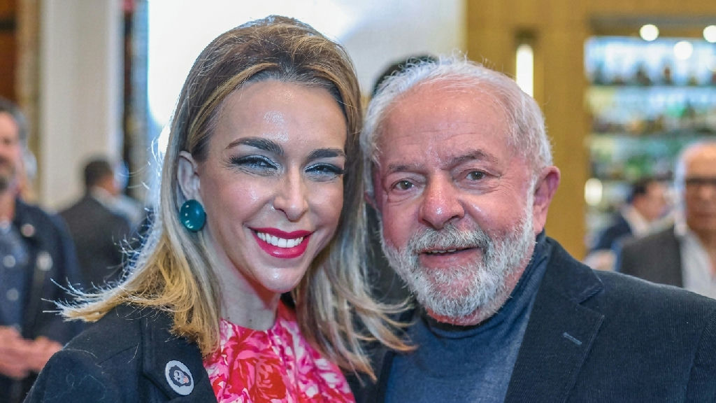 Lula tenta conter desgaste após circulação de fotos com lobista investigada