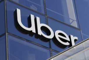 MPT cobra R$ 321 milhões da Uber por repasse de riscos e possível servidão de motoristas