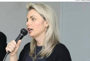 Participação feminina em debates: DC aciona TSE por inclusão de candidata e ausência de mulheres