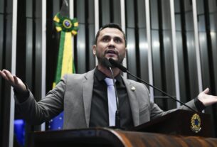 Prefeita do PT em Minas Gerais declara apoio a Cleitinho para o governo estadual