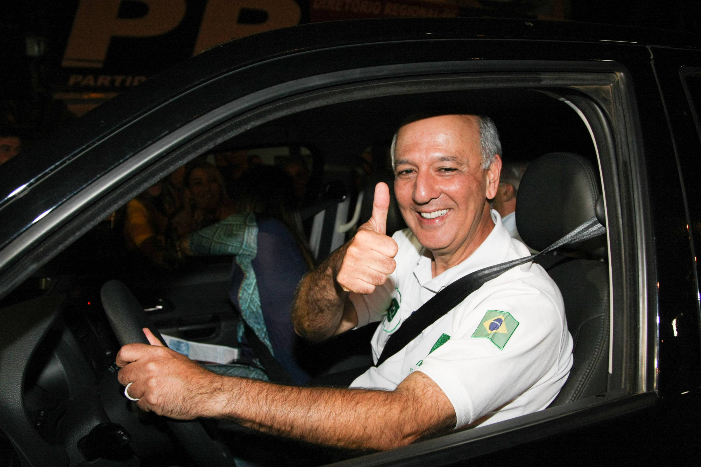 Procuradoria Eleitoral pede impugnação de José Arruda e coloca futuro político em debate no DF