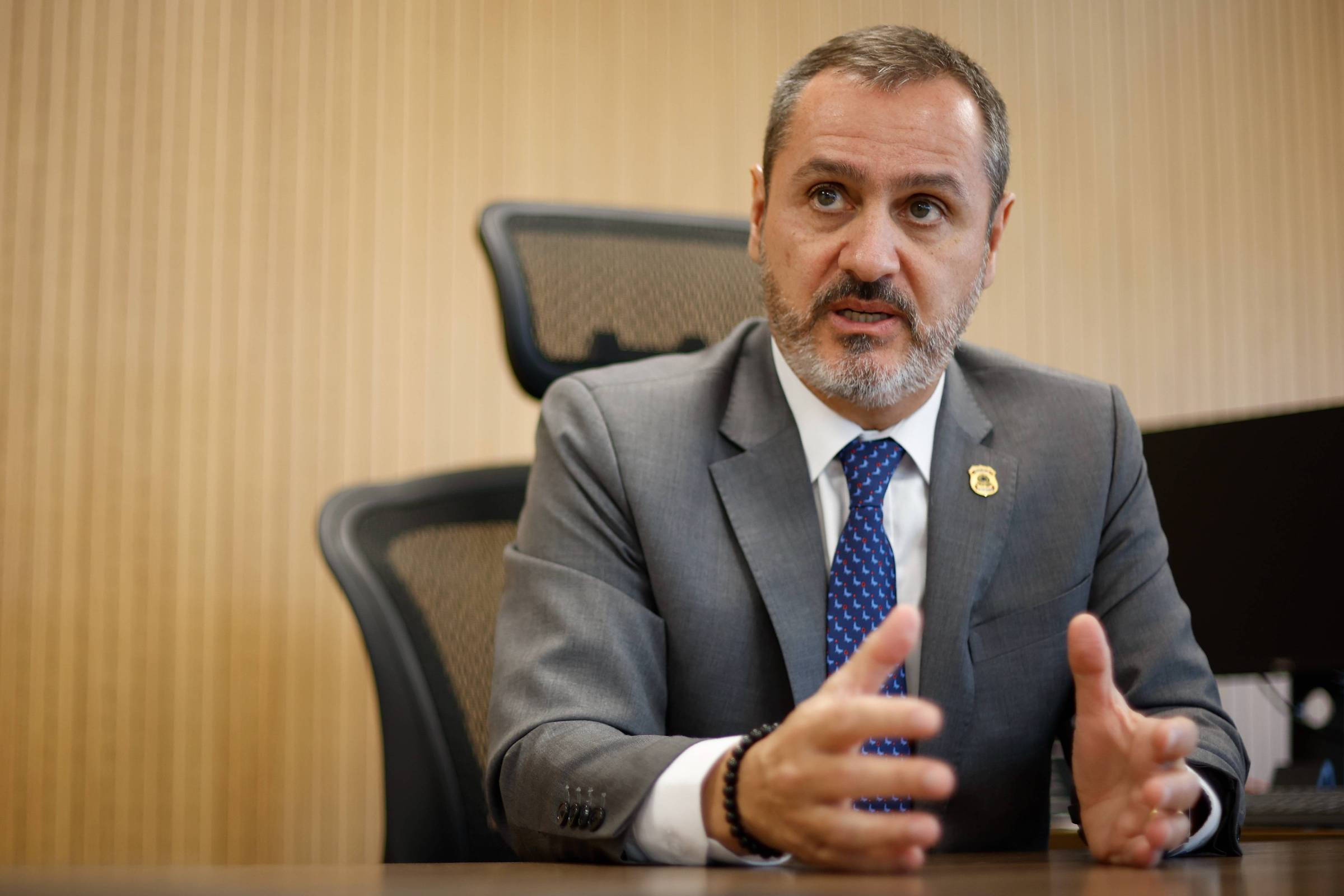 Superintendentes da Polícia Federal manifestam apoio à direção em meio a conflito com o STF