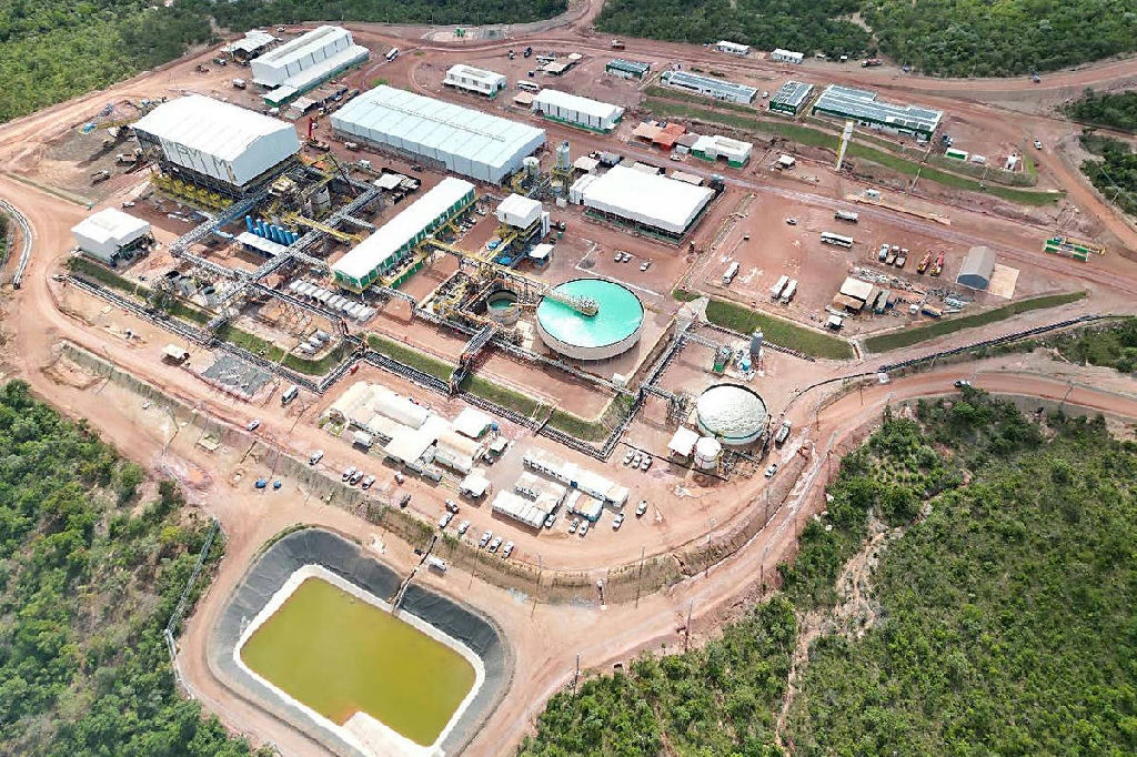 Terras raras: Brasil emerge como peça-chave na corrida entre EUA e China