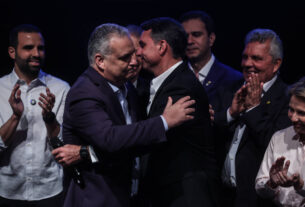 Testemunha-chave altera versões em denúncia contra Alfredo Gaspar, vice de Flávio Bolsonaro